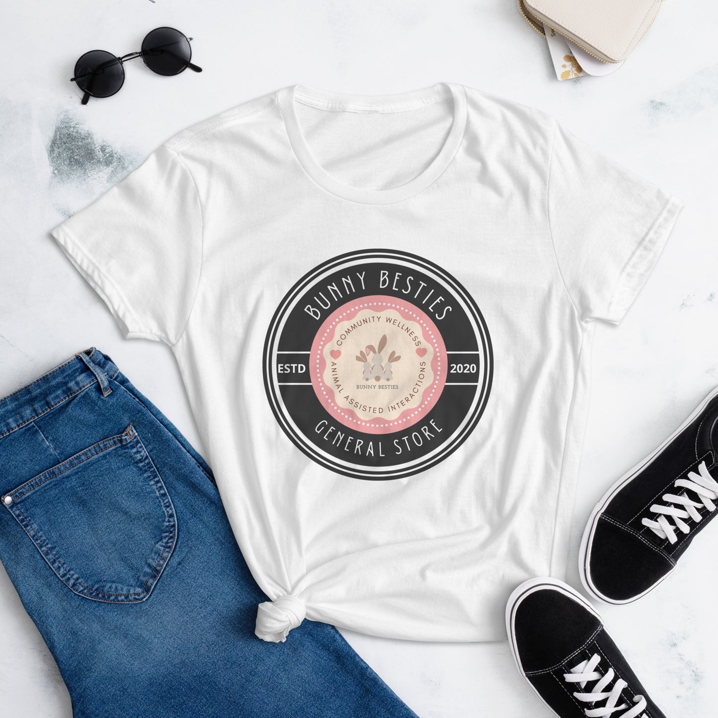 Women's short sleeve t-shirt